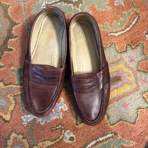 Elegant Brown Leather Slip-On Loafers